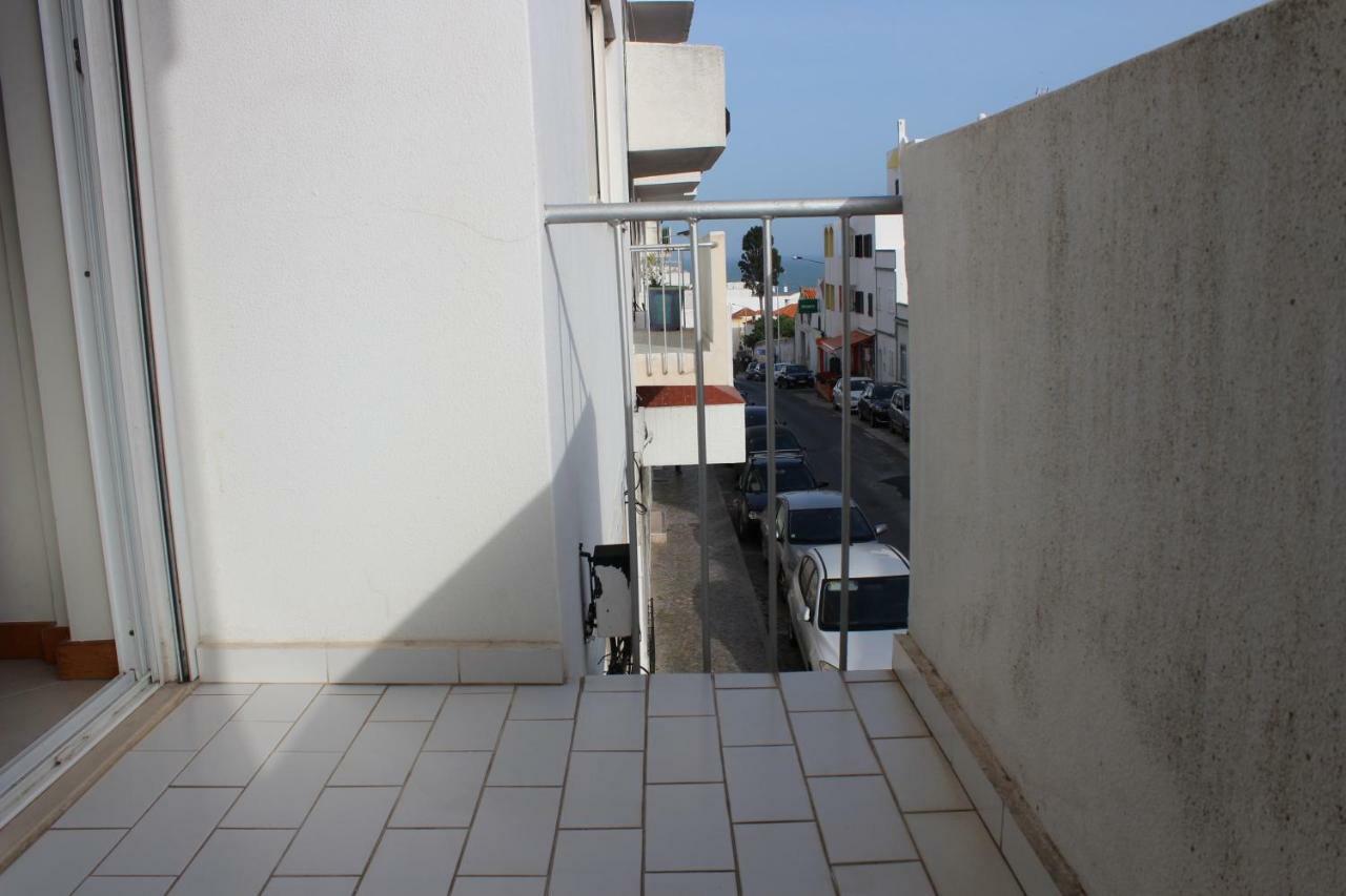 1º De Dezembro Apartment אלבופיירה מראה חיצוני תמונה