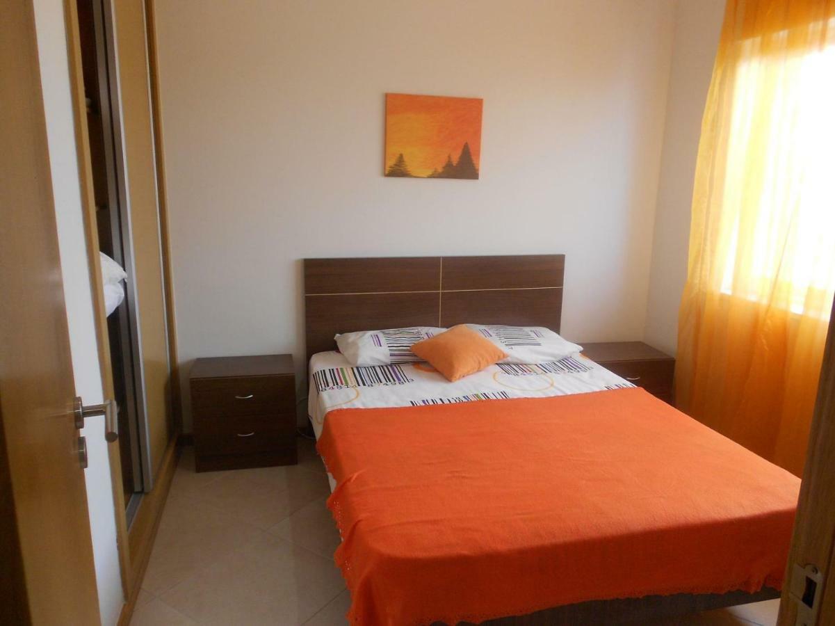 1º De Dezembro Apartment אלבופיירה מראה חיצוני תמונה